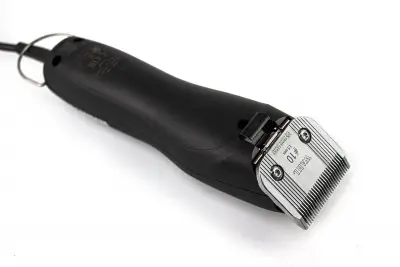 Машинка для стрижки животных WAHL 1251-0470 Max50+, черная
